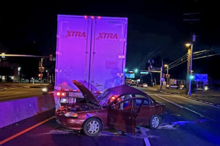 Motorist Trapped, Route 1 Closed In Tractor-Trailer Crash In Central Jersey