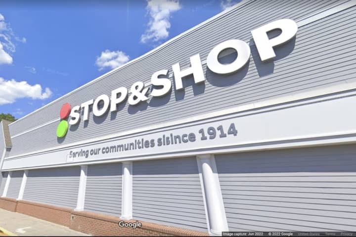 Police Respond To 2 Thefts From North White Plains Stop & Shop In 2 Days