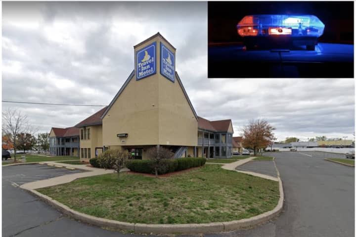 32-Year-Old Shot To Death In CT Motel Room, Police Say