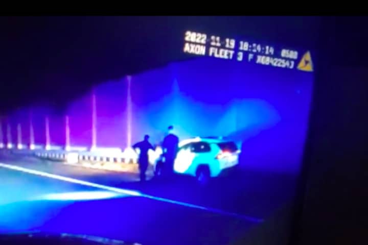 Officers Pull Unconscious DWI Driver From Car In Central Jersey (VIDEO)
