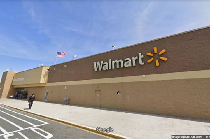 Virginia Walmart Shooting: Seven Including Gunman Dead In Rampage, Police Say