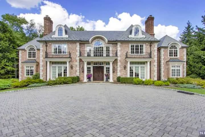 Bergen County Musical Mansion Where Celebs Partied Hits Market At $4.995 Million (PHOTOS)