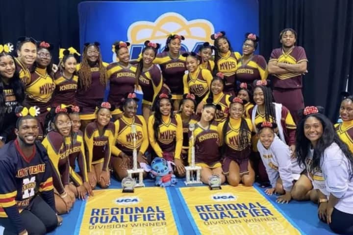 Thousands Raised To Help Mount Vernon Cheerleading Team Compete In National Championship