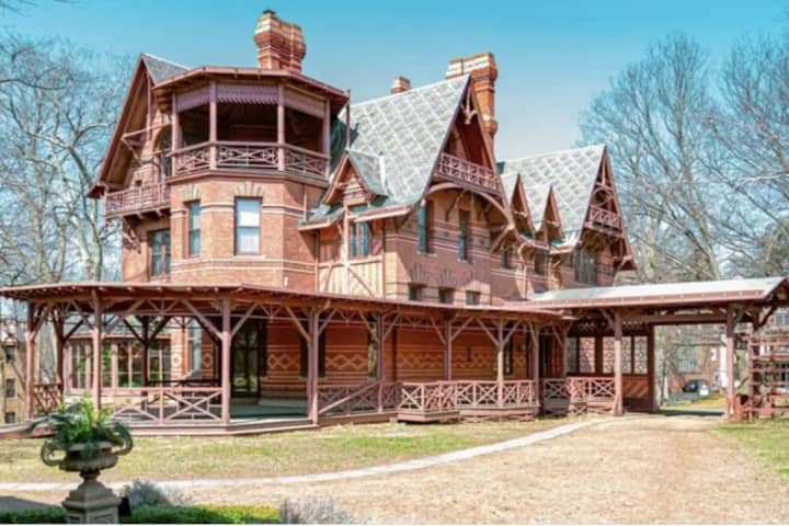 Historic Mark Twain House In Connecticut Vandlized 3 Times In 10 Days
