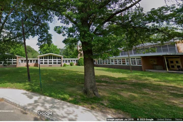 Classroom Crying Spells, Discrimination Law Violations Named In NJ Kindergarten Teacher's Suit