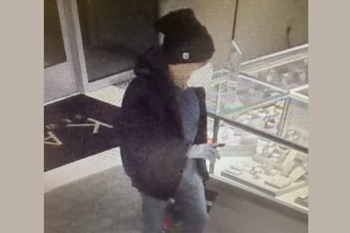 Jewelry Store Robbed At Gunpoint By Bandit In His 70s With Possible Russian Accent: Holmdel PD
