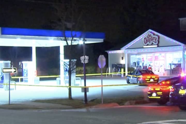 Man Stabbed During Fight At Hudson Valley Gas Station, Police Say
