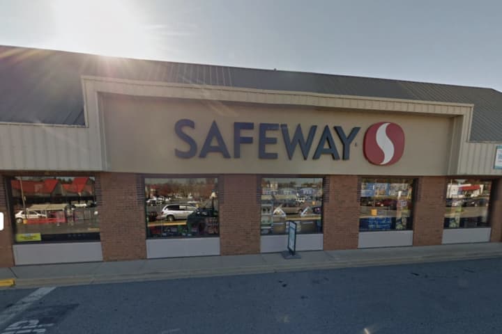 Safeway Robbed By Knife-Wielding Suspect In Frederick Still On The Loose: State Police