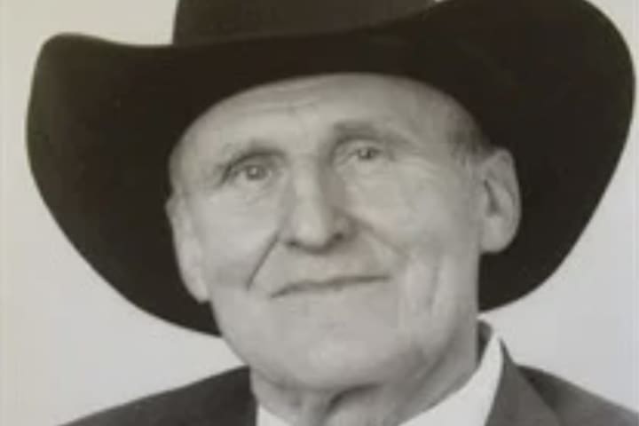 Beloved Former State Rep From Stafford Known For Wearing Cowboy Hat At Capitol Dies