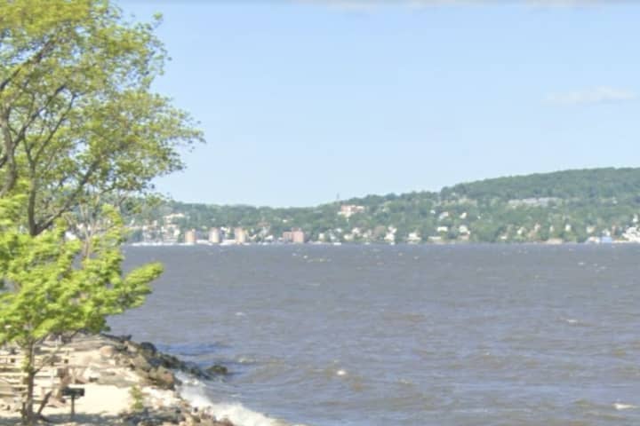 Advisory Lifted: Hudson River Safe For Swimming Again In Westchester