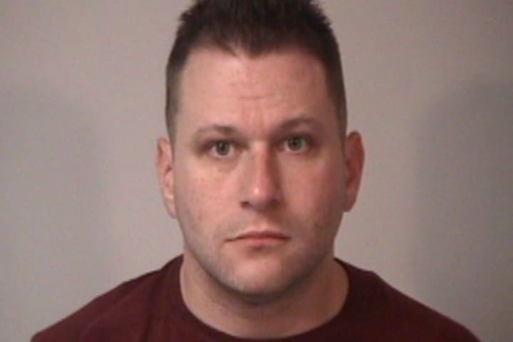 PWC Teacher Caught Sexting Former Students Under 18: Police