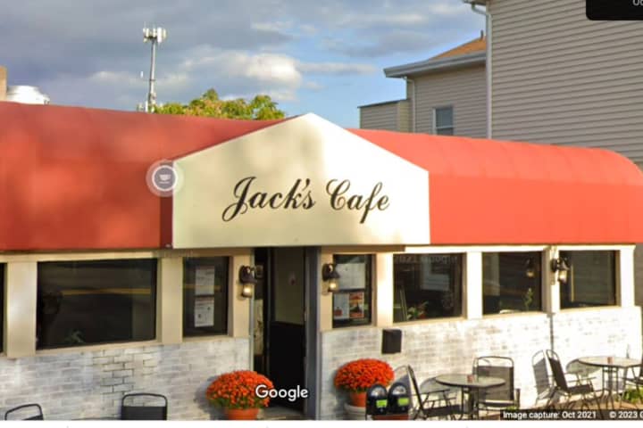 Jack's Cafe, Replaced By Popular Hot Dog Spot In Westwood, Returns As Pop-Up
