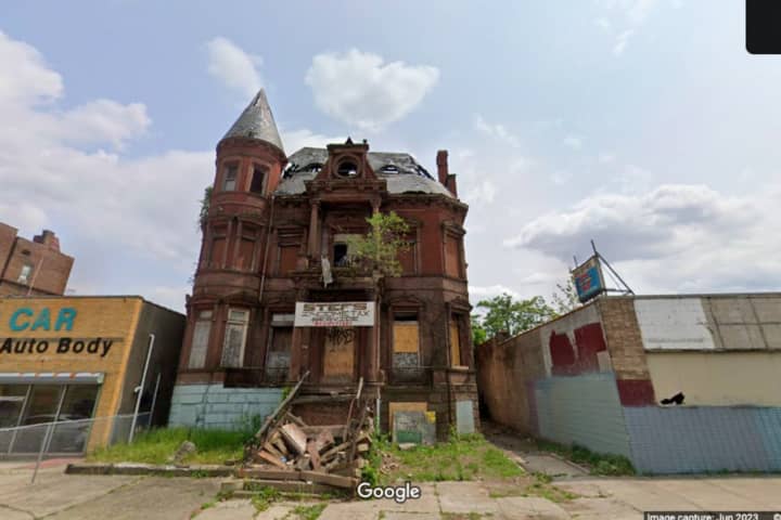 Fire Rips Through Newark's Historic Kastner Mansion — Again