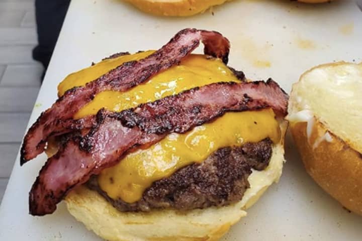 30 Burgers Opens Second Jersey Shore Location