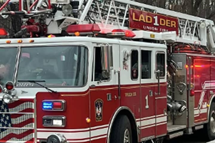 One Dead, One Injured In Union Township 2-Alarm Fire: FD