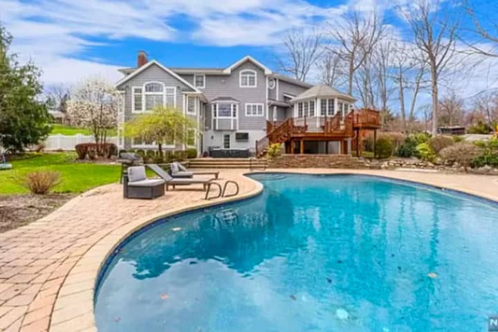Sweet Escape: $1.499M Home With Sauna, Pool, Gazebo For Sale In Mahwah (PHOTOS)