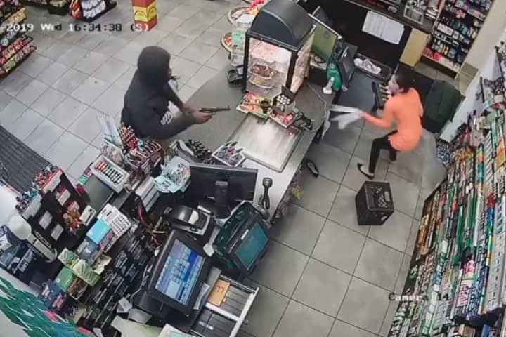 WATCH: Dramatic Footage Shows Armed Holdup Of Bloomfield Gas Station