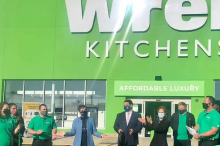 Largest Kitchen Showroom In US Opens in Connecticut