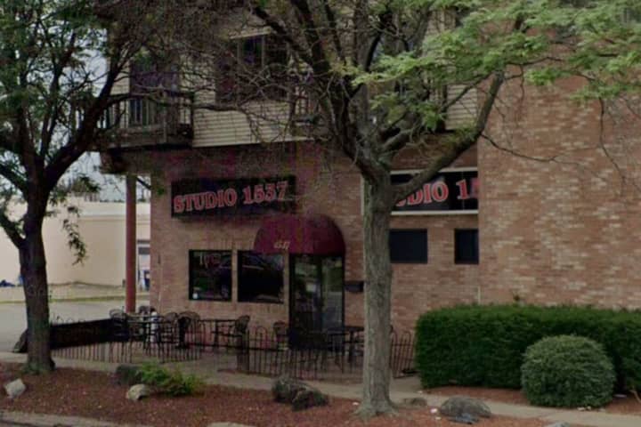COVID-19: Cafe Liquor License In Jeopardy After Alleged, 200-Guest Party