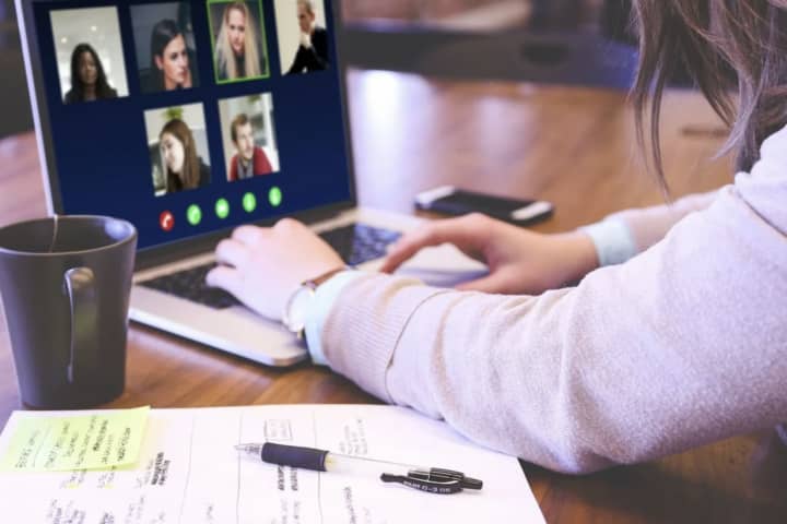 Zoom, Other Video Conferencing Services May Have This Downside, Study Says