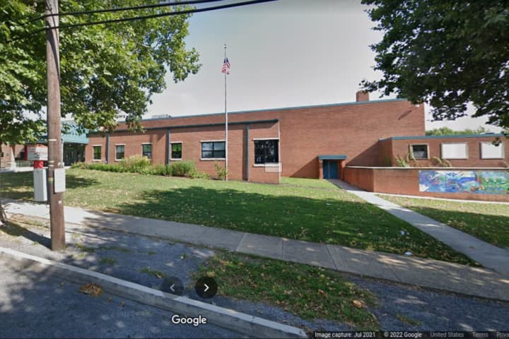 Man Allegedly Tried To Lure Harrisburg Area Elementary School Students Into Van Without Plate