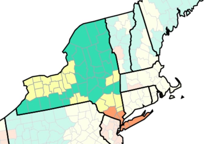 COVID-19: CDC Recommends Indoor Mask-Wearing In 9 NY Counties In Brand-New Tracker Report