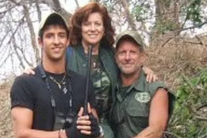PA Dentist Killed Wife On Safari To Get $4.8M Life Insurance Policy: FBI