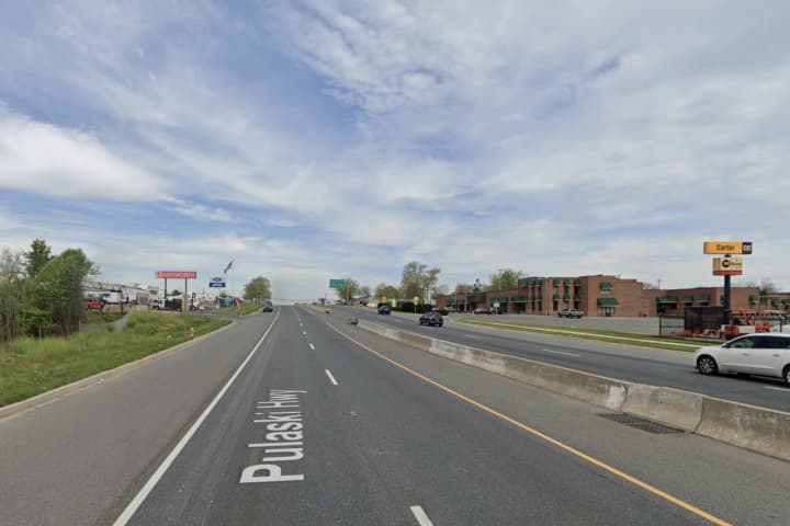 Pedestrian Struck By Pick-Up Truck Dies Crossing Baltimore County Highway