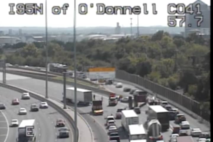 Trash Truck Fire Ties Up Traffic On I-95 In Baltimore On Tuesday