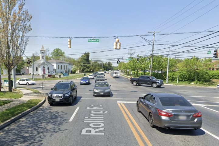 Pedestrian Struck By Two Cars Dies At Hospital Weeks After Crash In Windsor Mill, Police Say