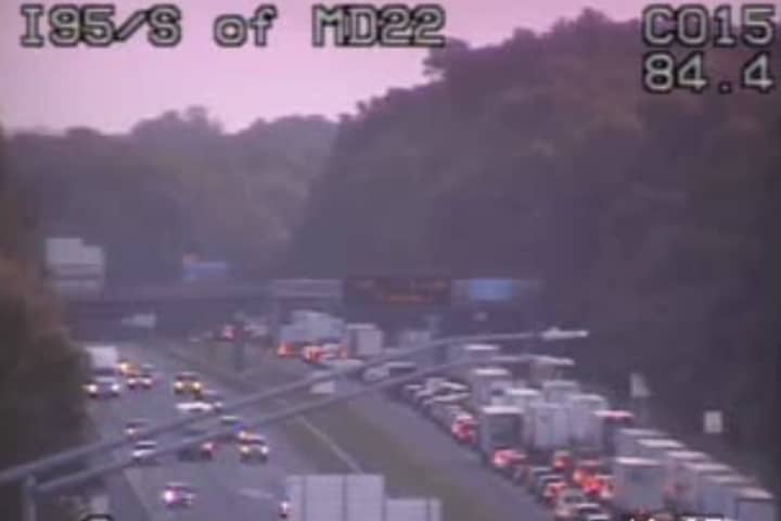 Motorcycle Crash Shuts Down Stretch Of I-95 In Maryland (DEVELOPING)