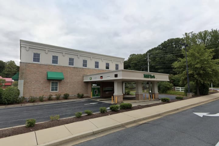 Police Investigating M&T Bank Robbery In Gambrills