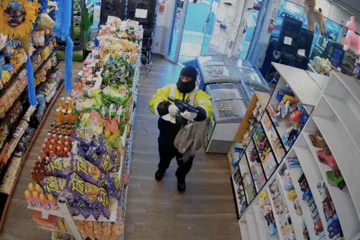 Stickup Men Wanted After Daytime Convenience Store Armed Robbery In VA (VIDEO)