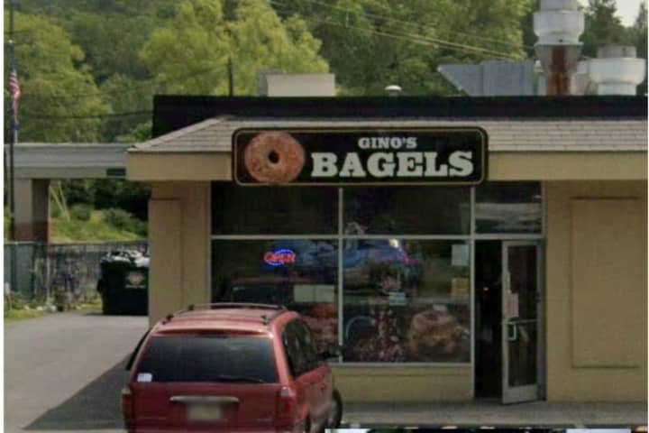 SUV Drives Into Front Of Popular Hudson Valley Bagel Shop, Injures 2, Police Say