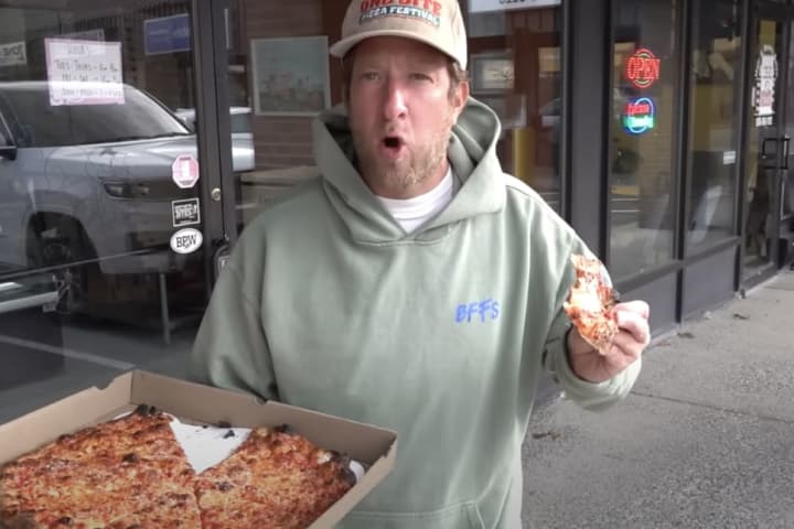 'This Is Spectacular': Pizza Aficiando Portnoy Raves About Mass Pizzeria