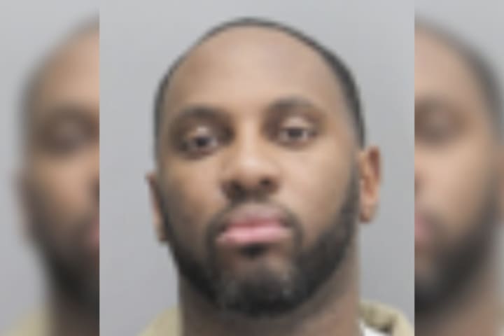 Georgia Man Posed As Police To Bilk City Residents Out Of Cash In Fairfax, Officials Say