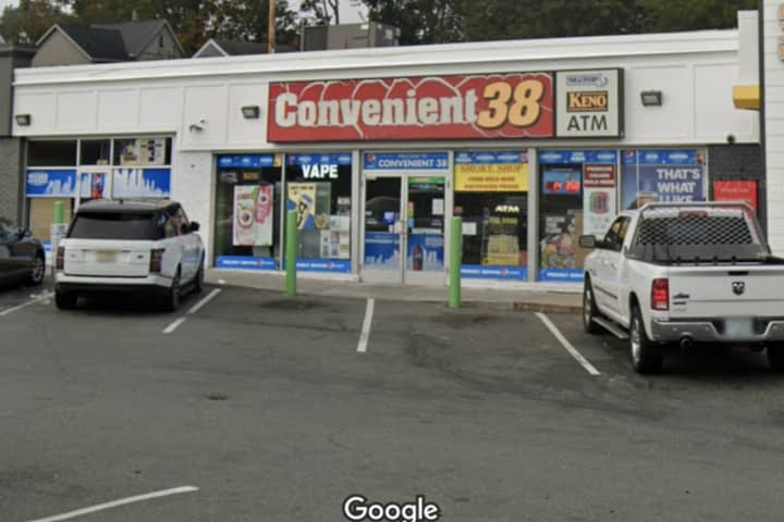 $100,000 Lottery Ticket Sold At Woburn Convenience Store