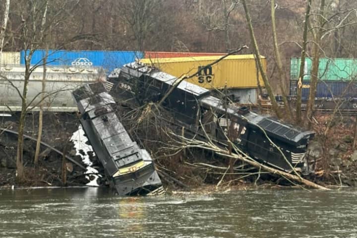 Triple Train Derailment Sends Locomotives Into Pennsylvania River (PHOTOS)