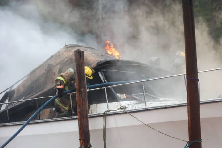 Firefighters Douse Boat Blaze At Anne Arundel County Marina (PHOTOS)