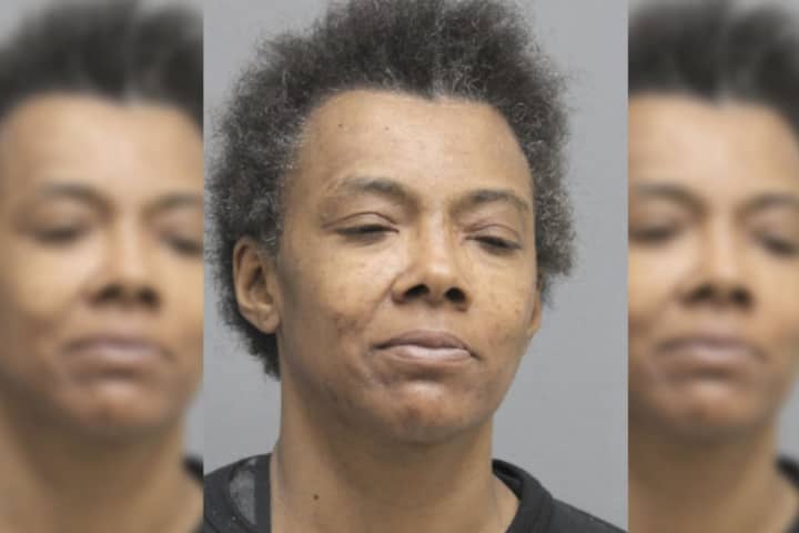 Woman Accused Of Grabbing 4-Year-Old Girl By Throat, Lifting Her Into Air In Woodbridge Home