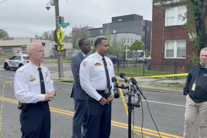 Triple Shooting Reported In Northeast DC; Suspect At Large (DEVELOPING)