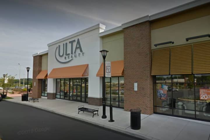 Police Search For 5 Suspects Caught Swiping $20K Worth Of Merch From Lehigh Valley Ulta