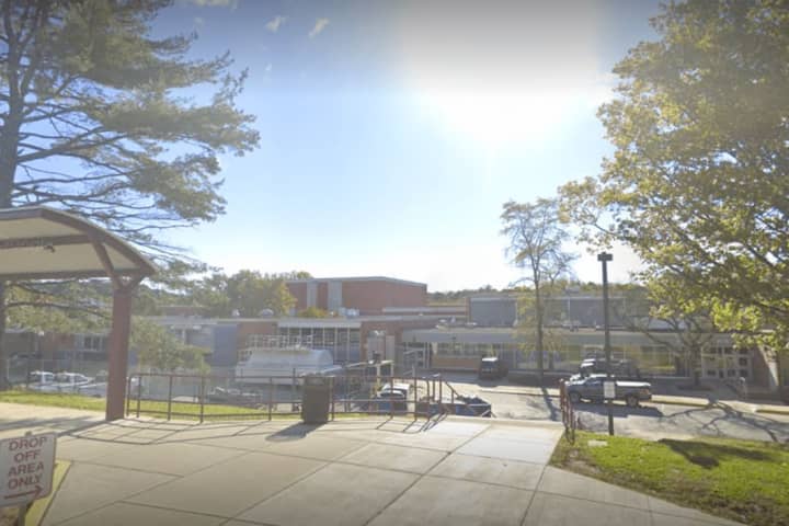 Bomb Threat Prompts Lockdown Of Radnor High School: Officials