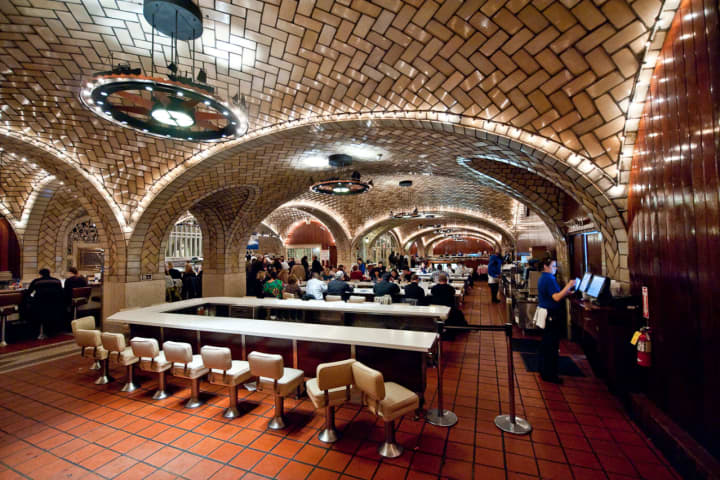 COVID-19: Legendary Restaurant In Grand Central Terminal Suspends Operations