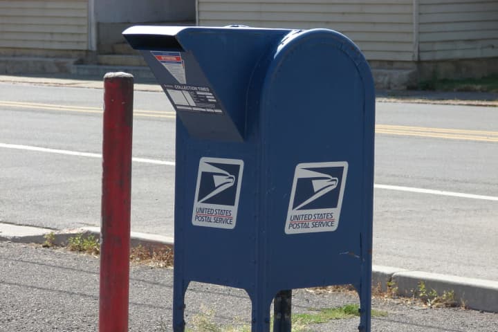 More Than A Dozen Thefts From Public Mailboxes Reported In New Canaan
