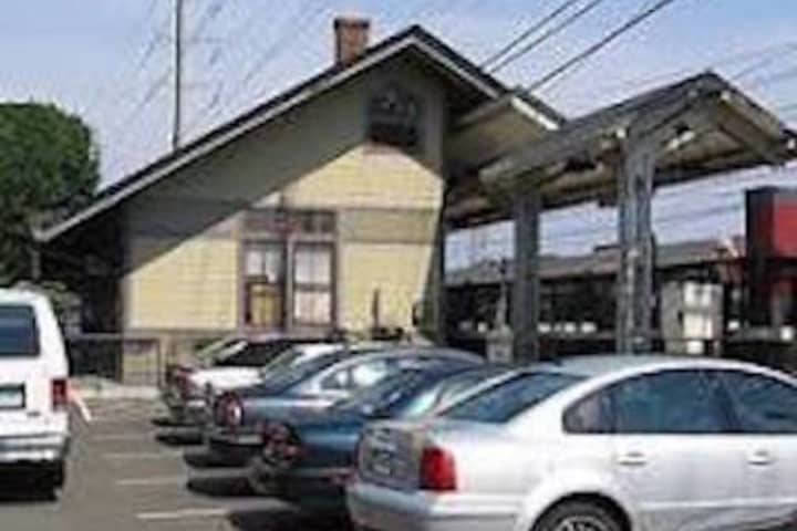 Police: Mercedes Stolen After Son Leaves It Parked For Dad To Pick Up At Darien Train Station