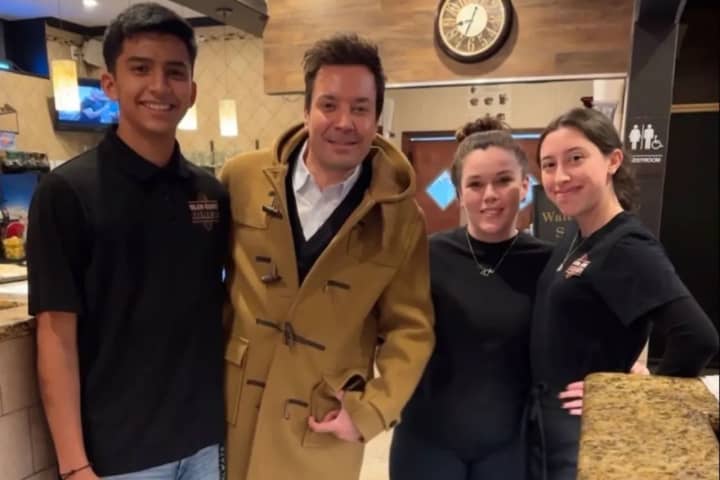 College Of Saint Rose Grad Jimmy Fallon Spotted At Popular Diner