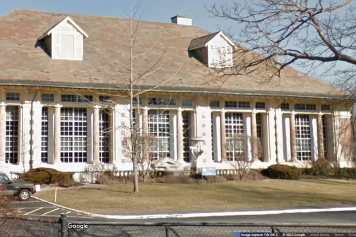4 Teens Break Into College Building On Long Island, Damage, Steal Property: Police