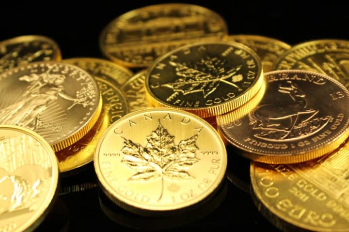 Conman Steals $200K In Gold Coins From Massachusetts Estate, Feds Say