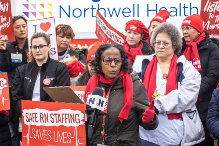Nurses, Other Healthcare Workers At Valley Stream Hospital Vote To Authorize Strike